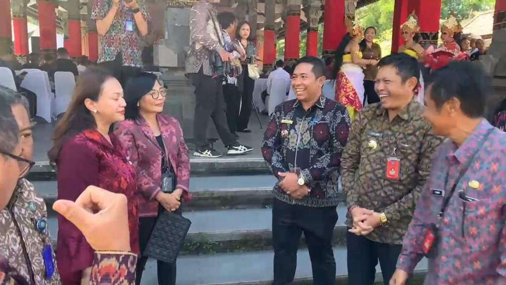 Penguatan Desa Bersinar Menuju Bali Bersinar (Bersih Narkoba)